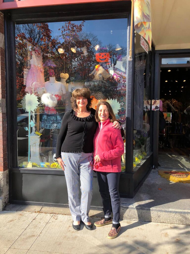 73258402_2373606086221439_1967179323186085888_o